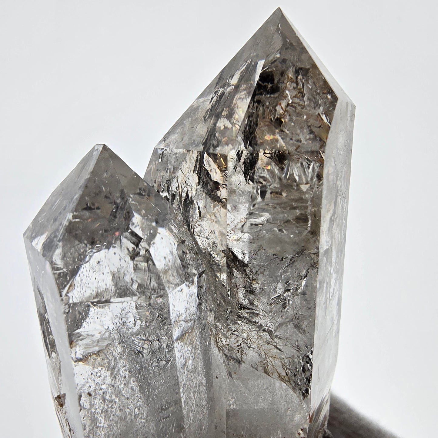 Sceptre de poche Saint-Valentin en quartz fumé fantôme squelette, Namibie, 47 x 33 x 29 mm 