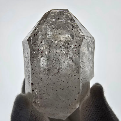 Sceptre de poche en hématite et quartz fumé, fantôme squelette, Saint-Valentin, Goboboseb, Namibie, 58 x 45 x 32 mm 