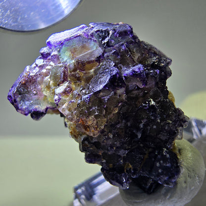 Bunte Phantom Fluorit Würfel, Muskovit Stufe Erongo, Namibia 25*18*11mm