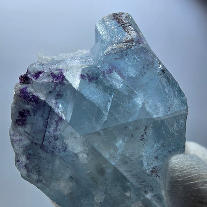 Spécimen rare de fluorite fantôme, zonal, vert violet bleu Erongo, Namibie 75*47*32mm 