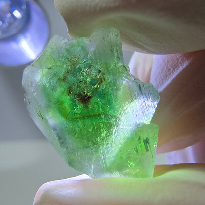Spécimen de cube de fluorite fantôme, vert-brun, Erongo, Namibie, 21 x 14 x 10 mm 