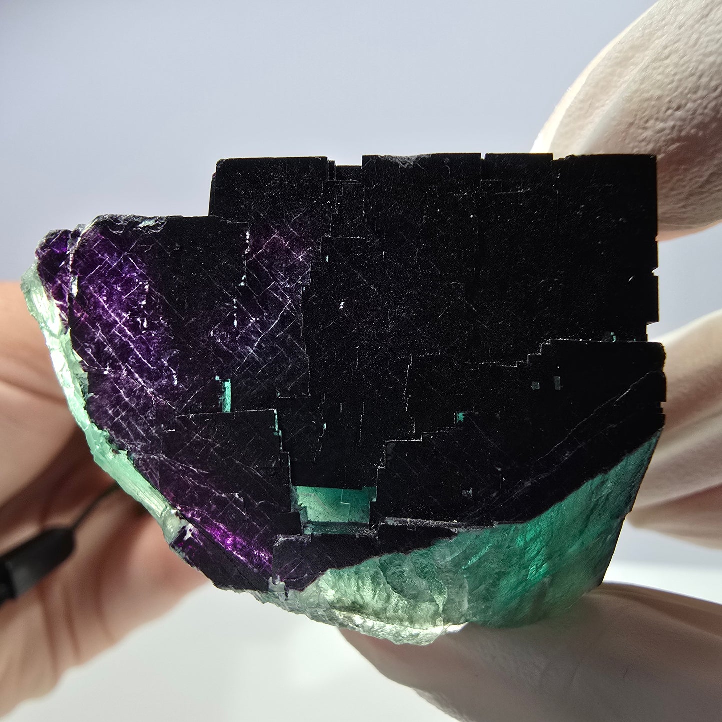 Spécimen de cube de fluorite fantôme vert violet zonal 11:11 Angel Pocket, Namibie 61*40*33mm 