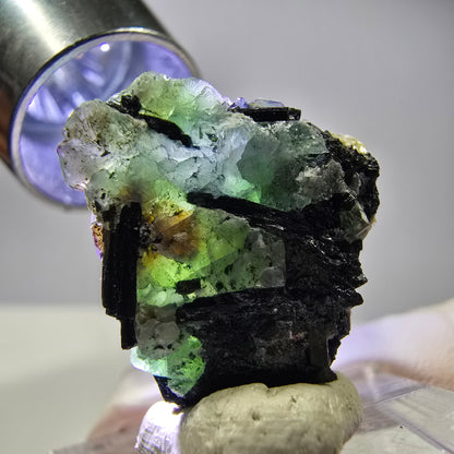 Cube de fluorite fantôme, zonal, muscovite, spécimen de tourmaline Schorl, Erongo, Namibie, 22 x 20 x 15 mm 