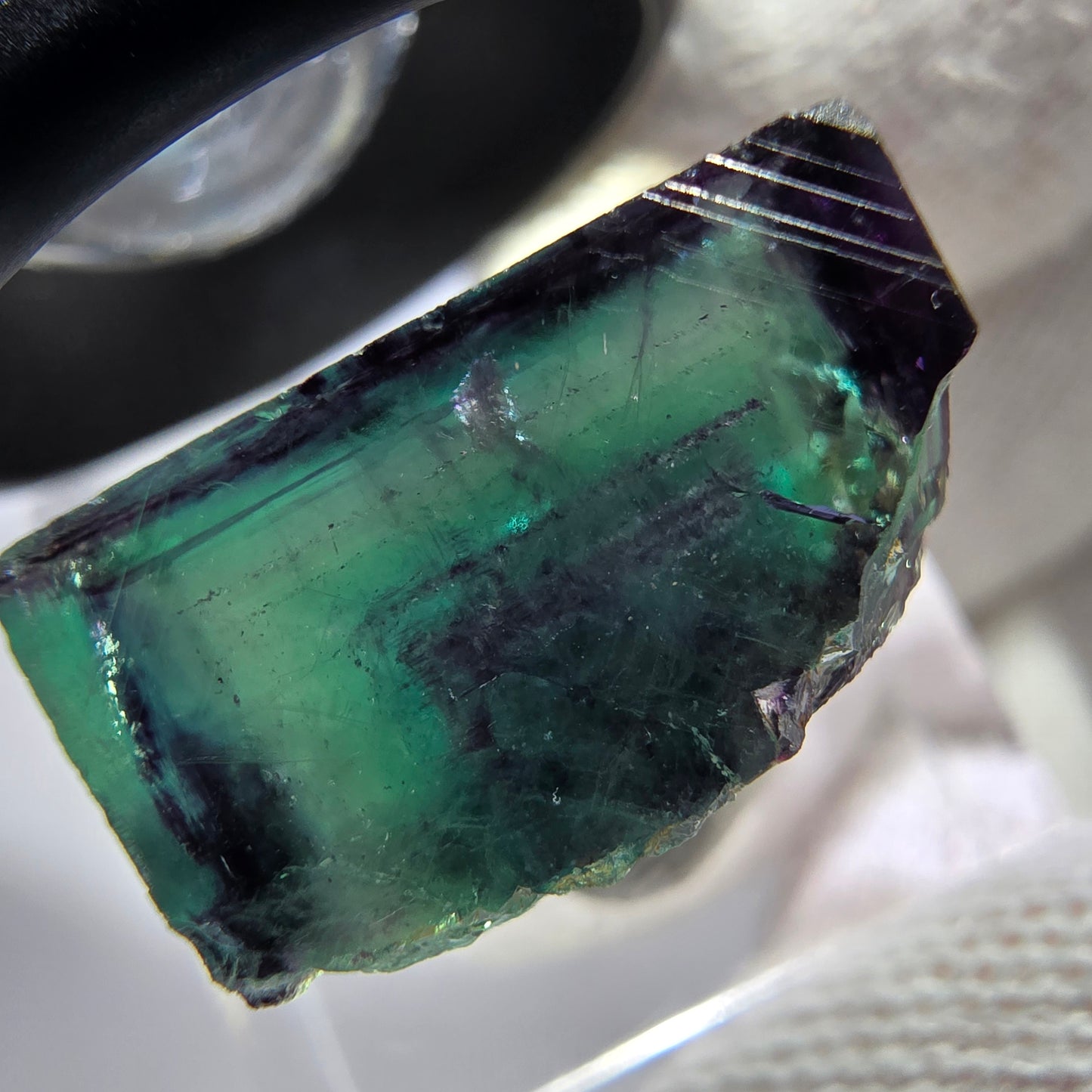 Spécimen rare de cube de fluorite fantôme, vert zonal et violet, Okorusu, Namibie, 24 x 23 x 11 mm 