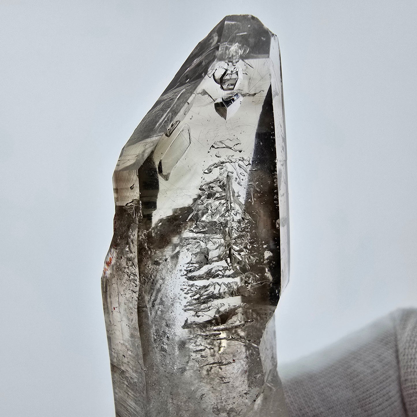 Enhydro Phantom Smoky Quartz Sceptre Tip 1x Bubble Goboboseb, Namibie 61*19*16mm 