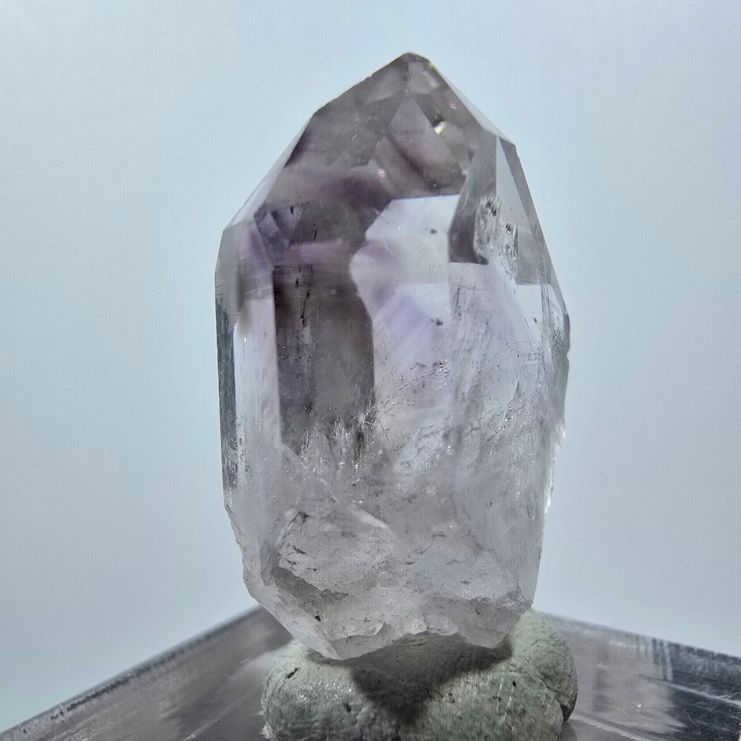 Améthyste fantôme, mine Prehnite Point Streep, Goboboseb, Namibie, 31 x 20 x 11 mm 