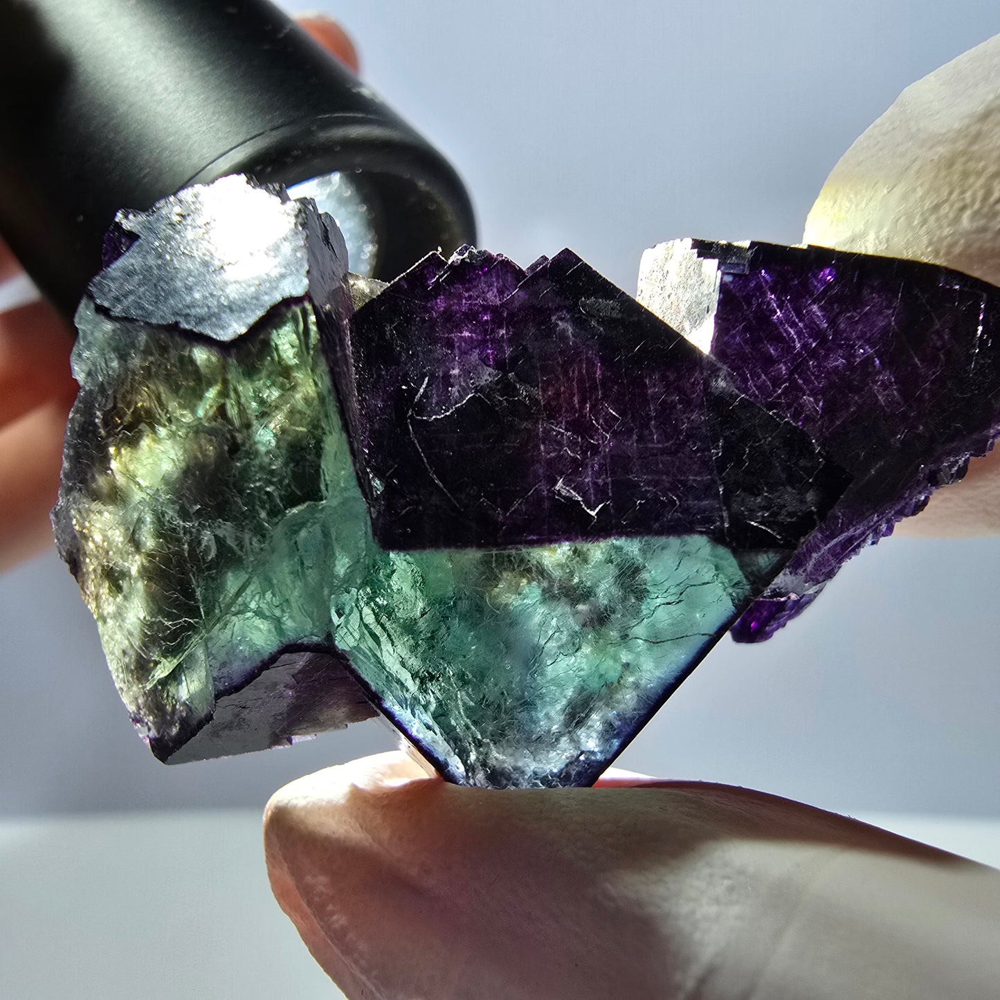 Spécimen de cube de fluorite fantôme vert violet zonal 11:11 Angel Pocket, Namibie 45*32*17mm 
