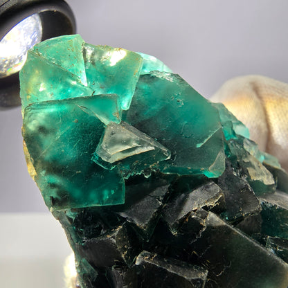 Rare spécimen de cube de fluorite fantôme, parqueté vert Okorusu, Namibie, 92 x 61 x 38 mm 