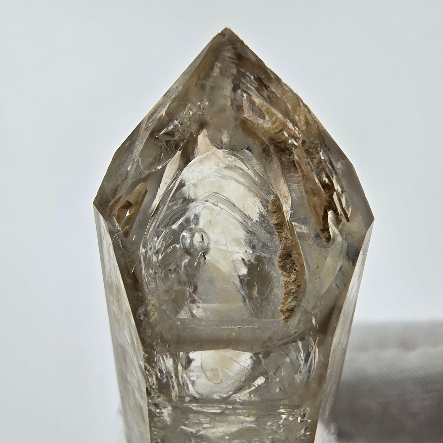 Enhydro Phantom Smoky Quartz Sceptre Tip 2x Bubble Goboboseb, Namibie 52*18*16mm 
