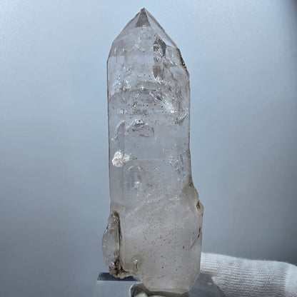 Sceptre DT en quartz fumé lémurien Enhydro, 2 gobos de poche Bubble Valentine. Namibie 97 x 33 x 20 mm 