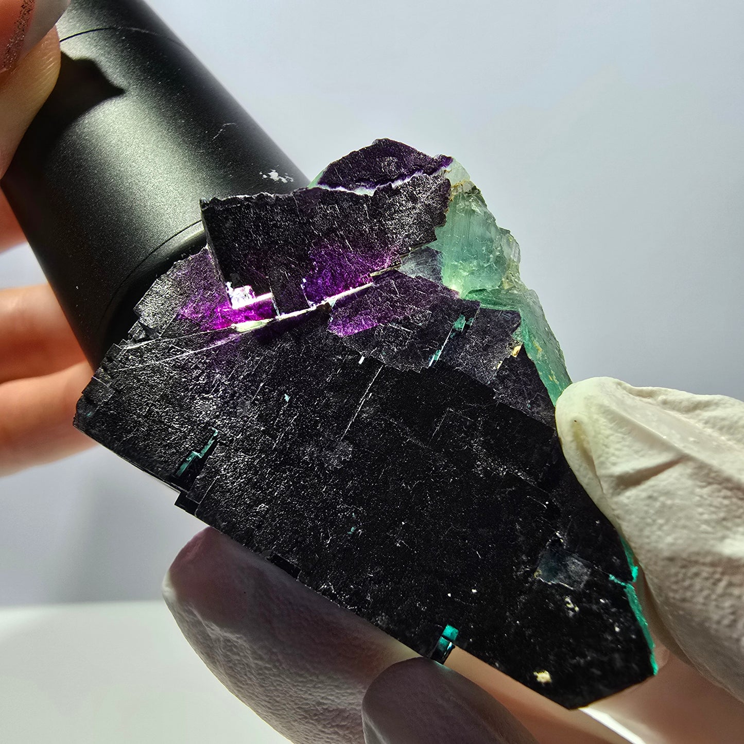 Spécimen de cube de fluorite fantôme vert violet zonal 11:11 Angel Pocket, Namibie 49*47*32mm 