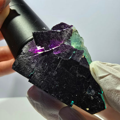 Spécimen de cube de fluorite fantôme vert violet zonal 11:11 Angel Pocket, Namibie 49*47*32mm 