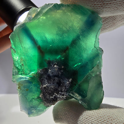 Rare spécimen de cube de fluorite fantôme, parqueté vert Okorusu, Namibie, 63 x 55 x 41 mm 