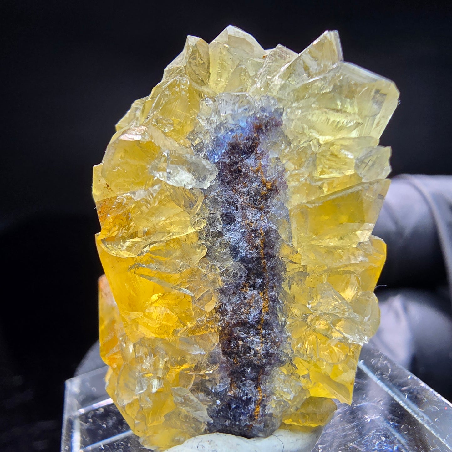 Clear Honey Pocket Phantom Fluorite cube niveau jaune Okorusu, Namibie 35*24*23mm