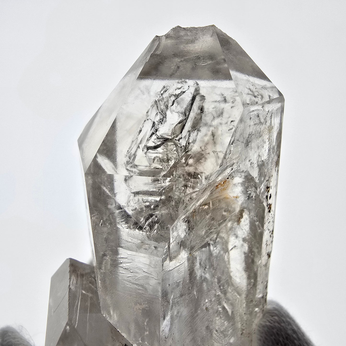 Squelette Fantôme Quartz Fumé DT Sceptre Valentine Pocket Goboboseb Namibie 66*37*24mm 