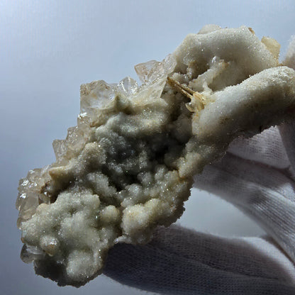 Spécimen rare de calcite UV, mine Valentine Pocket, Goboboseb, Namibie, 88 x 44 x 29 mm 