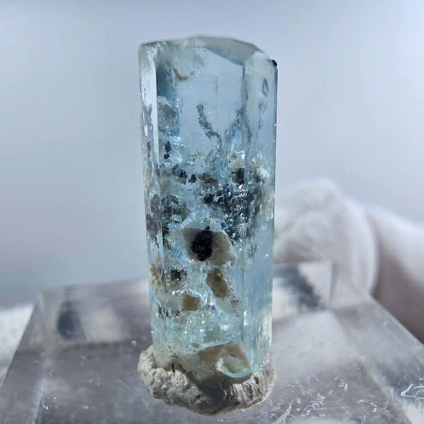 Aigue-marine Setlene, tourmaline Schörl stade Erongo, Namibie 19*7*7mm 