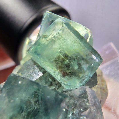 Seltene Phantom Fluorit Würfel Stufe, grün Okorusu, Namibia 34*27*21mm