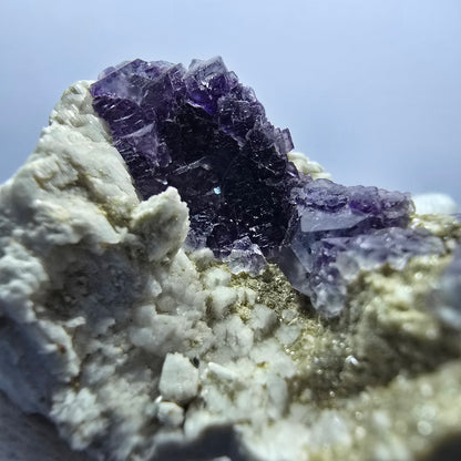 Cube de fluorite fantôme, muscovite, spécimen d'orthose, Erongo, Namibie, 56 x 44 x 28 mm 