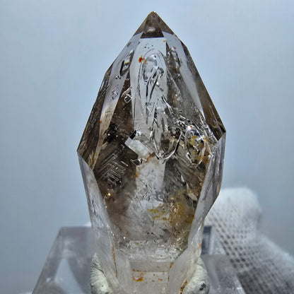 Sceptre en quartz fumé fantôme Enhydro, 1x Bubble Goboboseb, Namibie 36 x 20 x 17 mm 