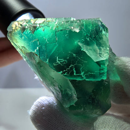 Rare spécimen de cube de fluorite fantôme, parqueté vert Okorusu, Namibie, 52 x 41 x 31 mm 