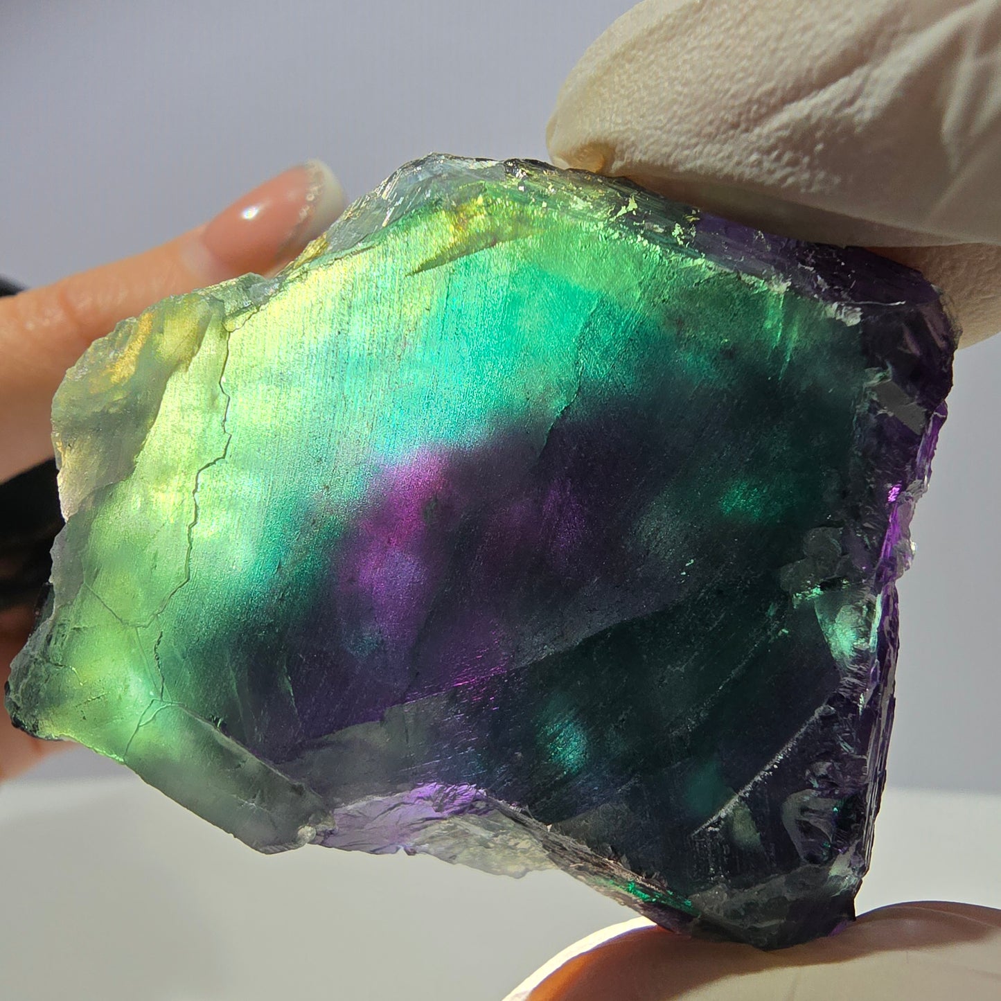 Spécimen de cube de fluorite fantôme vert violet zonal 11:11 Angel Pocket, Namibie 56*48*19mm 