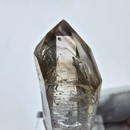 Enhydro Phantom Smoky Quartz Sceptre Tip 1x Bubble Goboboseb, Namibie 44*13*11mm 
