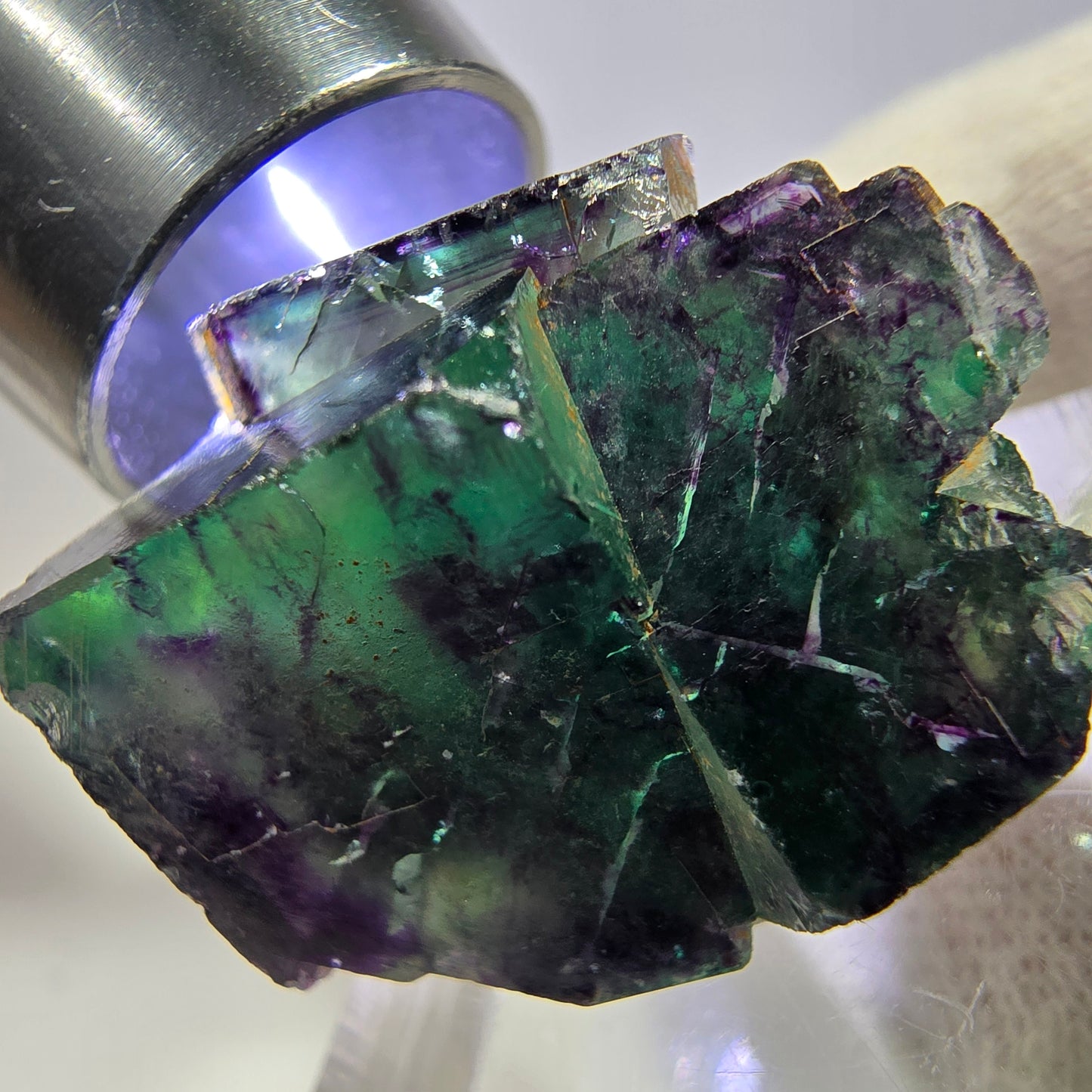 Rare spécimen de cube de fluorite fantôme, vert-violet zonal, Okorusu, Namibie, 26 x 21 x 18 mm 
