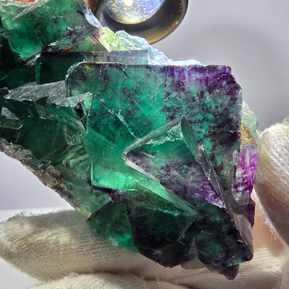 Grand spécimen zonal de cube de fluorite fantôme, vert violet Okorusu, Namibie 98*52*30mm 