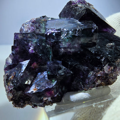 Seltene Phantom Fluorit Würfel Stufe zonal grün lila Okorusu, Namibia 60*49*23mm