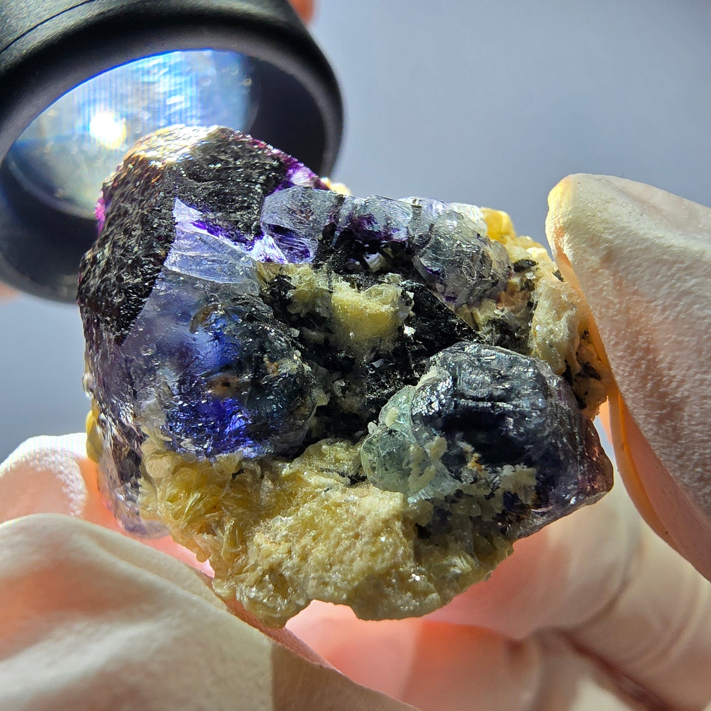 Cube de fluorite fantôme, zonal, muscovite, spécimen de tourmaline Schorl, Erongo, Namibie, 33 x 27 x 13 mm 