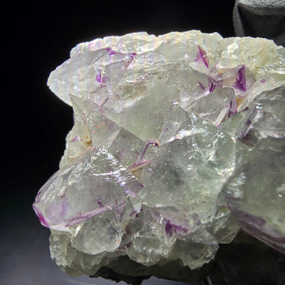Zonare Fluorite Cube Tier Violet Vert Okorusu, Namibie 44*41*19mm Collection
