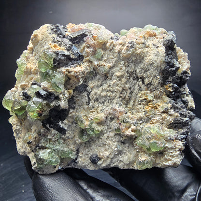 Grande fluorite fantôme, tourmaline Schörl, stade muscovite Erongo Namibie 82*51*58mm