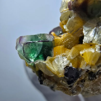 Phantom fluorite zonal, muscovite, Schörl tourmaline stage Erongo Namibia 41*38*21mm 