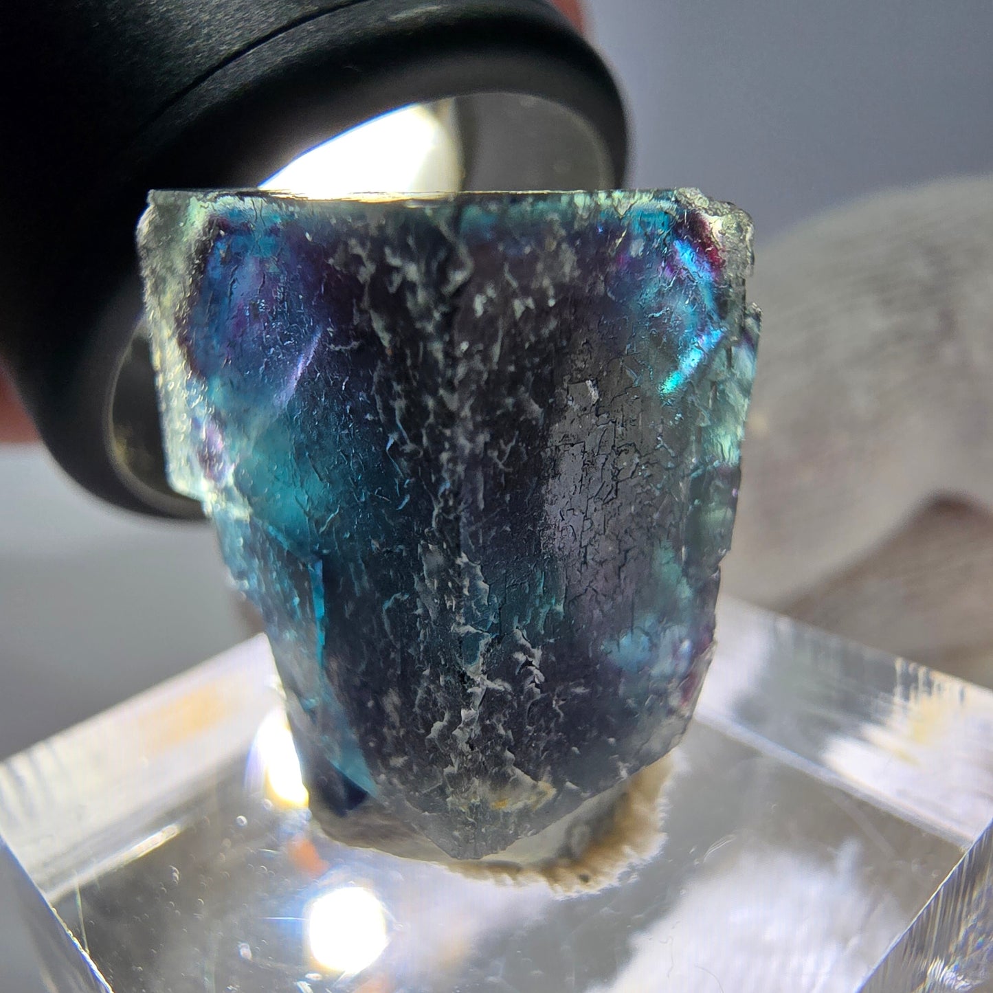 Spécimen de cube de fluorite fantôme, zonal – Nouvelle découverte ! Okorusu, Namibie, 26 x 16 x 16 mm 
