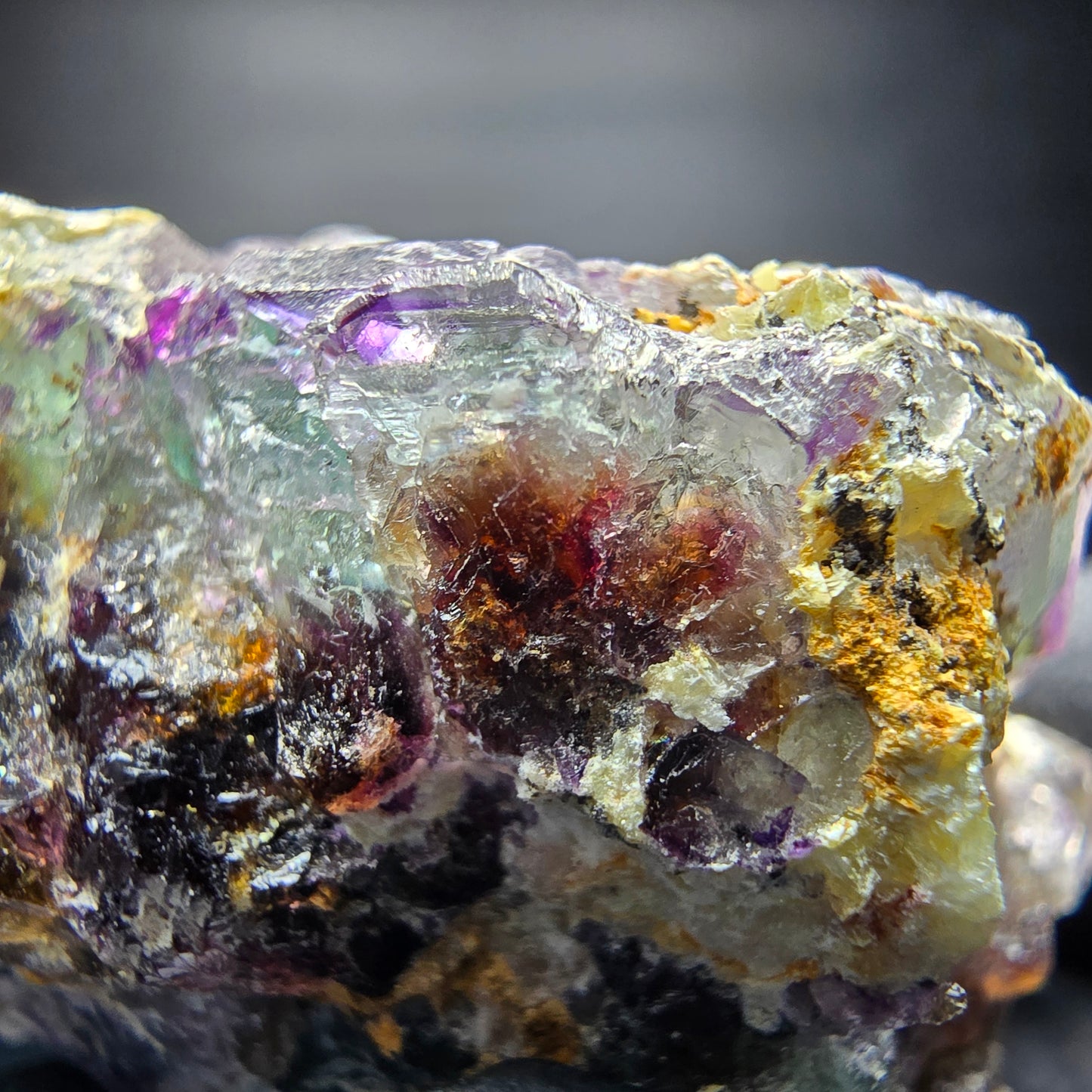 Zonare Phantom Fluorite vert violet marron cube étape Erongo namibie 53*30*32mm