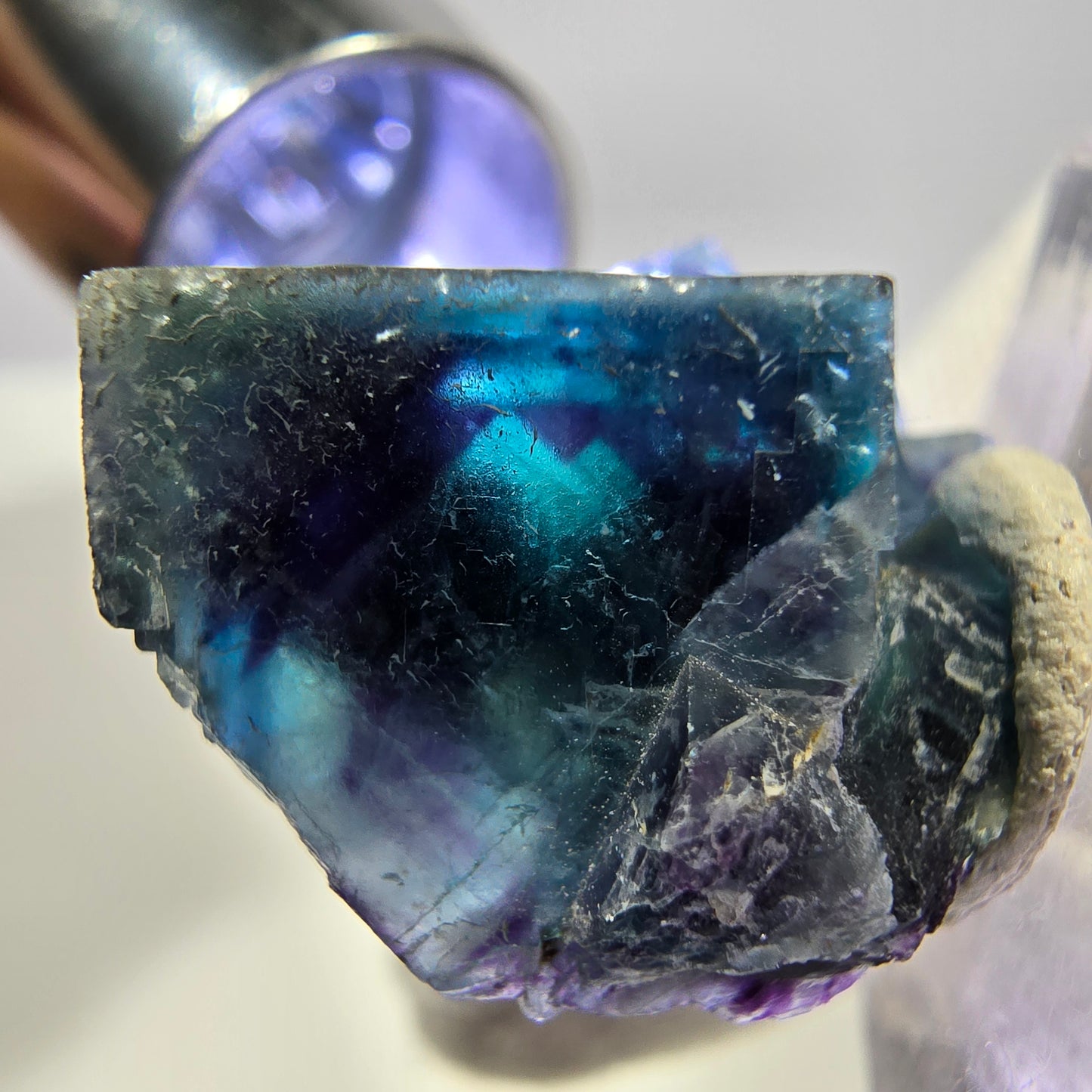 Spécimen de cube de fluorite fantôme, zonal – Nouvelle découverte ! Okorusu, Namibie, 23 x 20 x 13 mm 