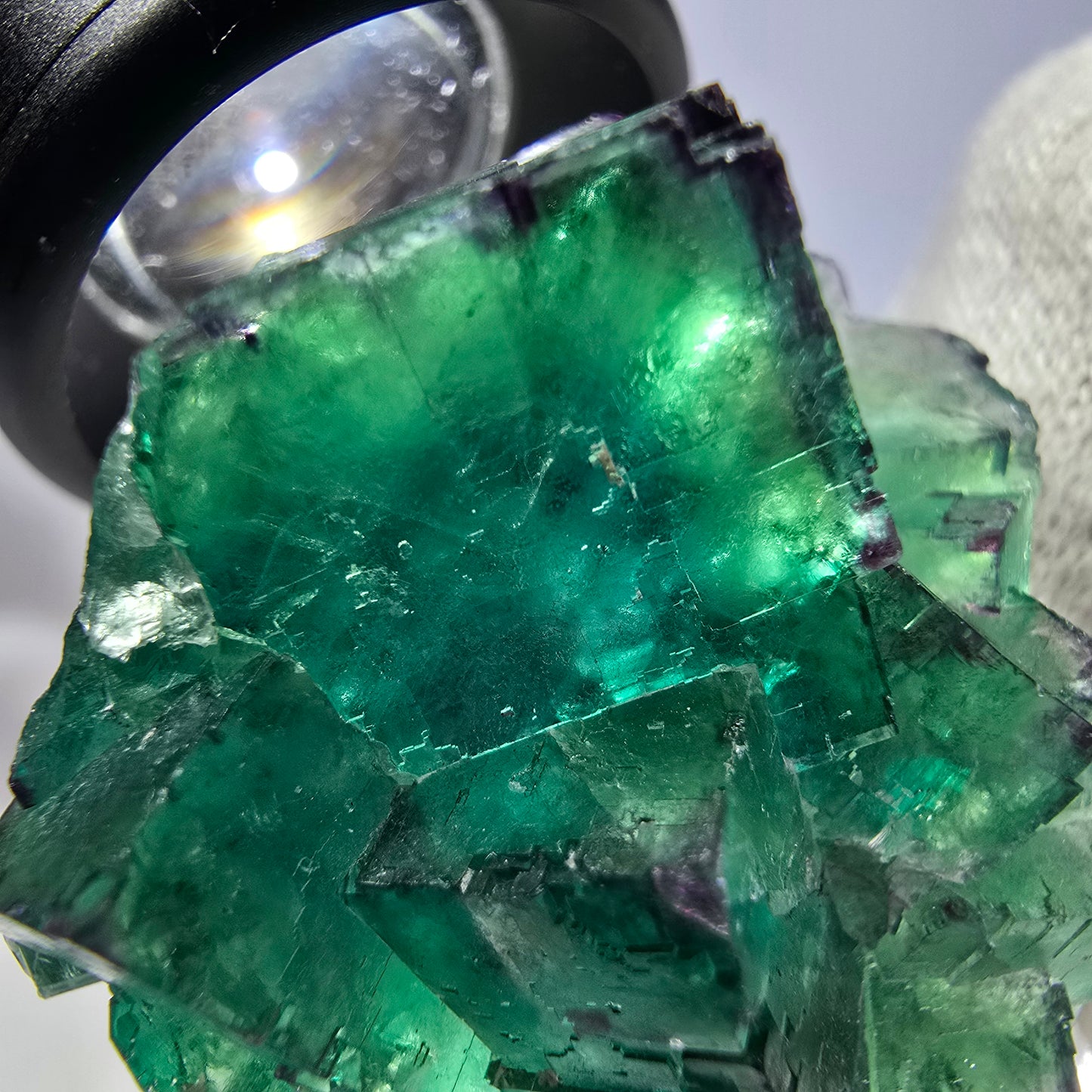 Spécimen rare de cube de fluorite fantôme, vert zonal et violet, Okorusu, Namibie, 39 x 34 x 19 mm 