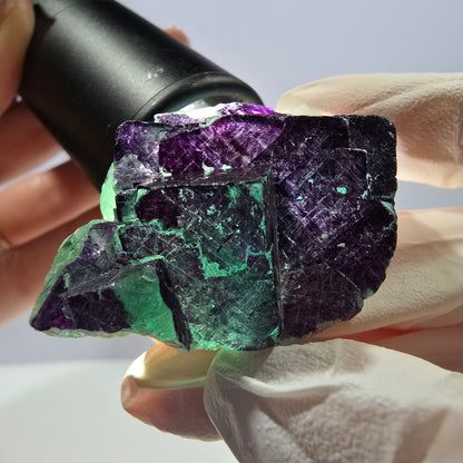 Spécimen de cube de fluorite fantôme vert violet zonal 11:11 Angel Pocket, Namibie 54*34*18mm 