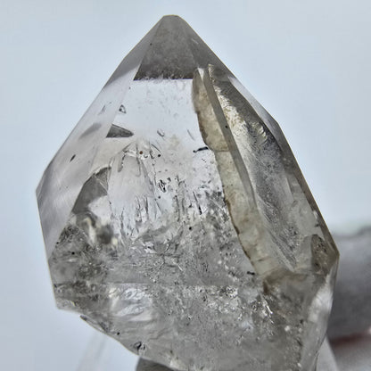 Enhydro Phantom Rauchquarz Zepter Spitze 1x Blase Goboboseb, Namibia 35*27*17mm