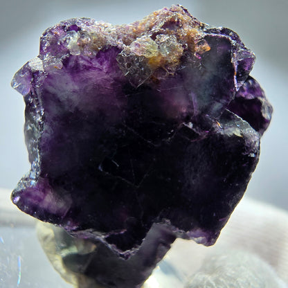 Spécimen rare de cube de fluorite fantôme, vert zonal et violet, Okorusu, Namibie, 31 x 27 x 21 mm 