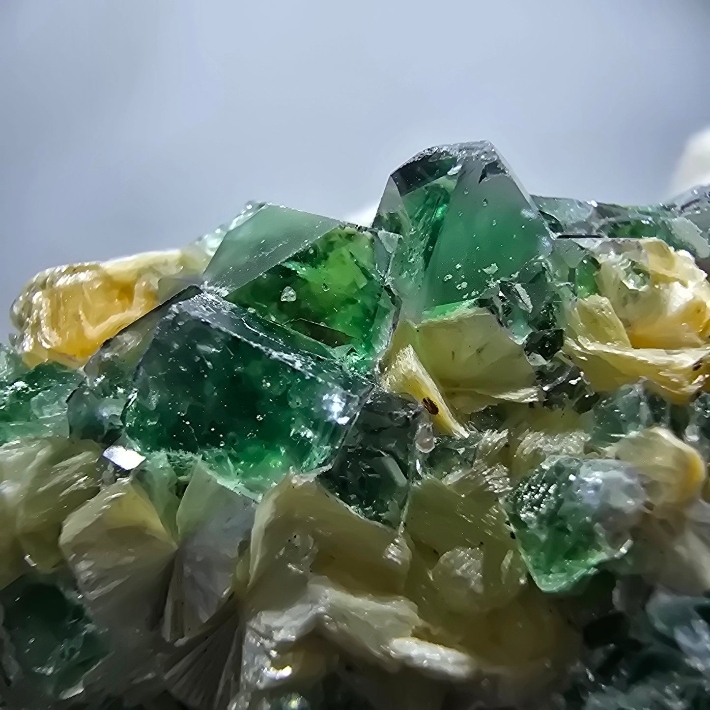 Rare Phantom Fluorite Cubes, Muscovite Specimen Erongo, Namibia 51*31*24mm 