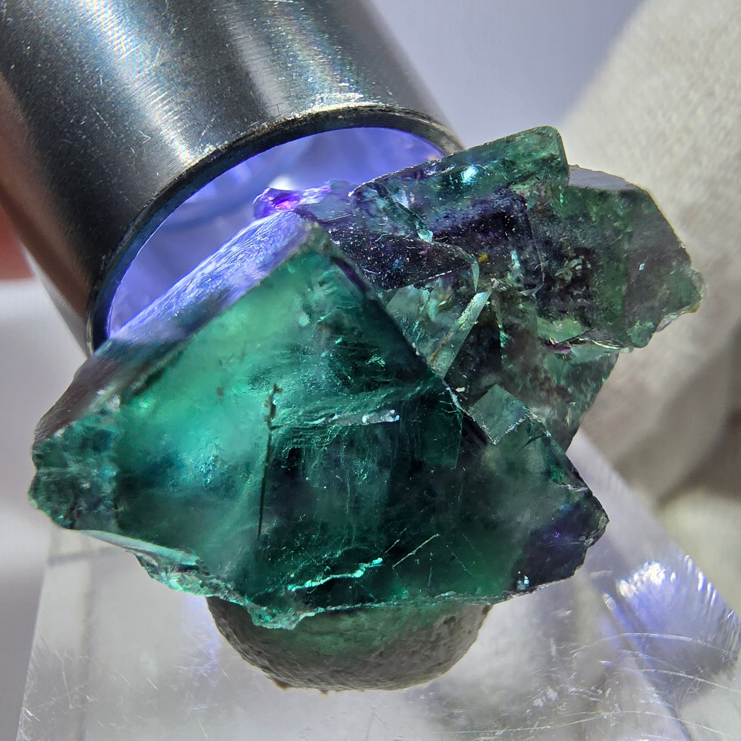 Spécimen rare de cube de fluorite fantôme, vert zonal et violet, Okorusu, Namibie, 24 x 16 x 15 mm 