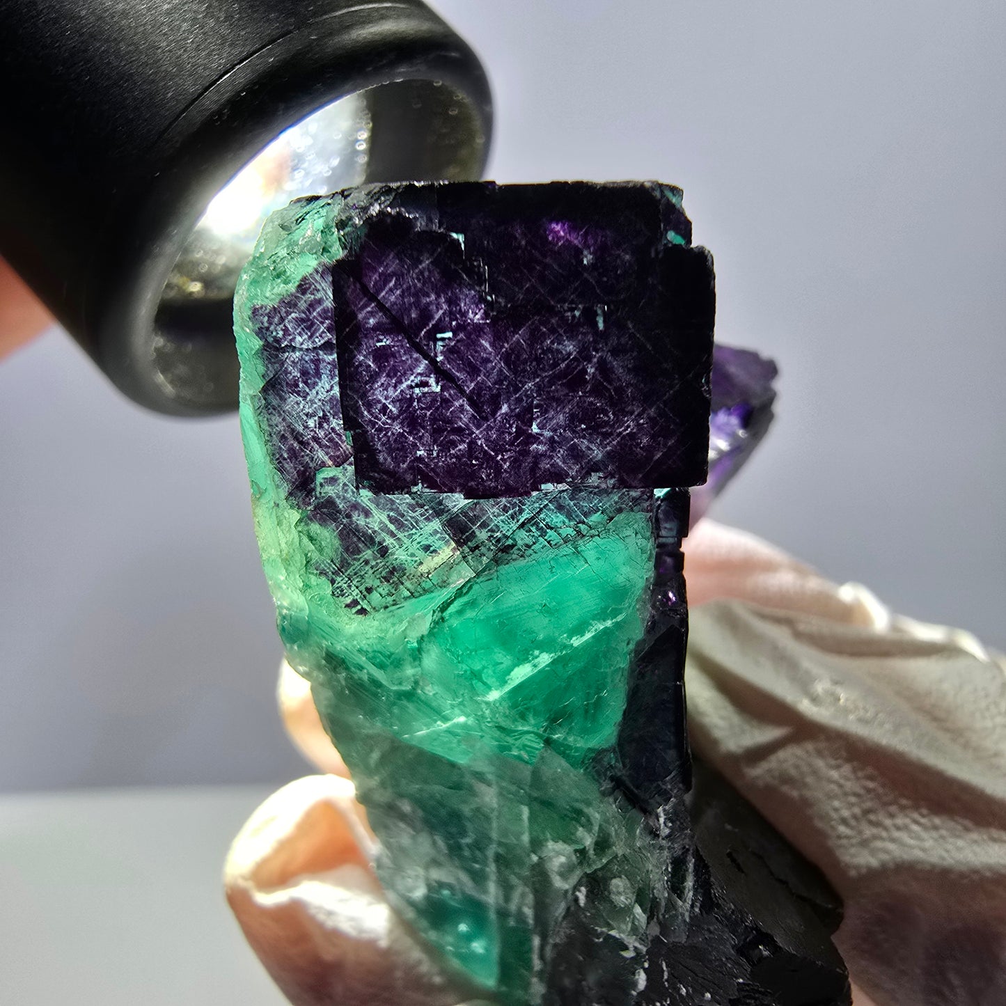 Spécimen de cube de fluorite fantôme vert violet zonal 11:11 Angel Pocket, Namibie 44*32*25mm 