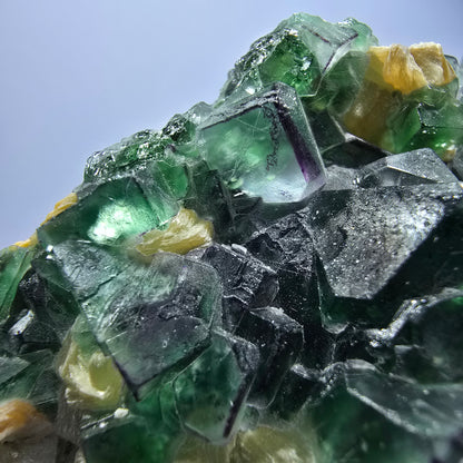 Cube de fluorite fantôme zonal, muscovite, spécimen d'hyalite, Erongo, Namibie, 90 x 72 x 53 mm 