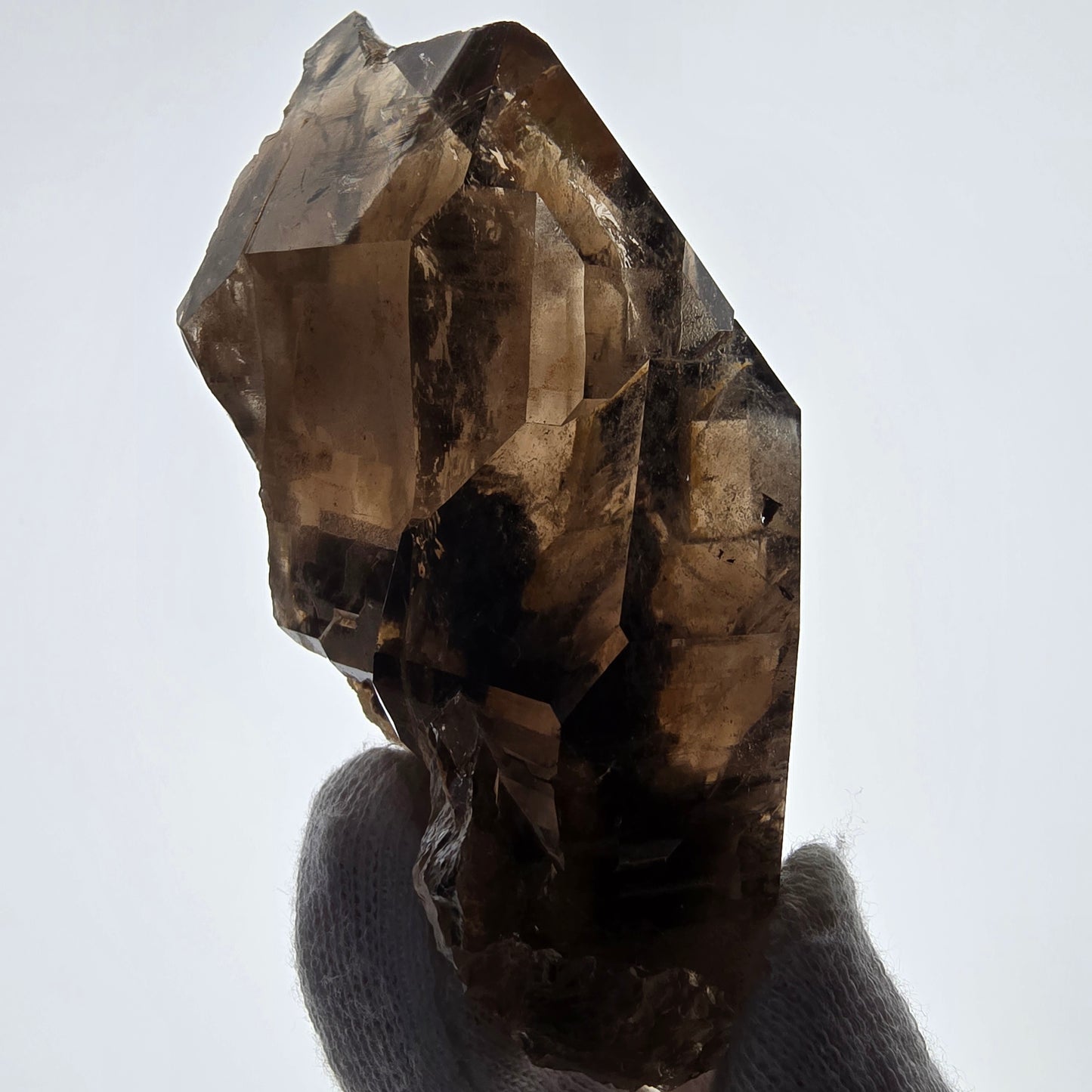 Sceptre fantôme squelette en quartz fumé, poche Saint-Valentin, Namibie, 98 x 54 x 46 mm 