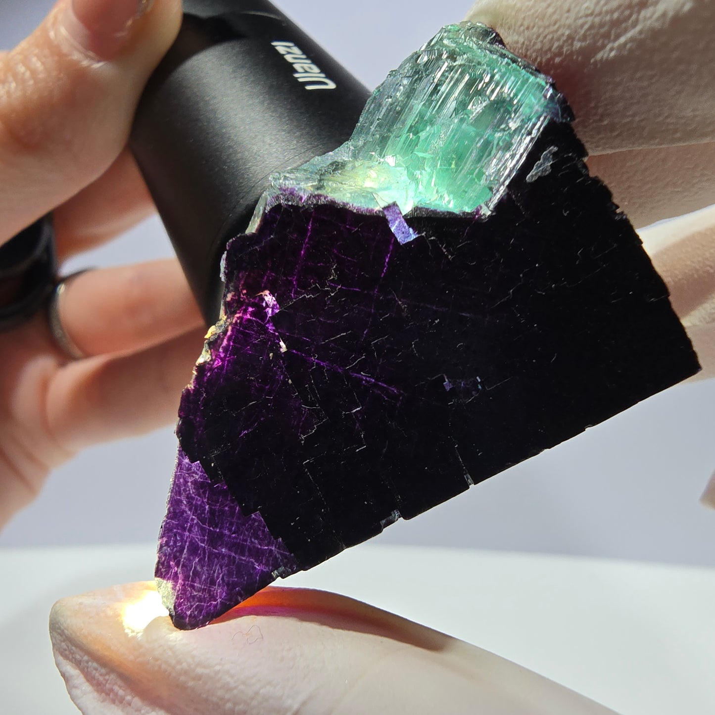 Spécimen de cube de fluorite fantôme vert violet zonal 11:11 Angel Pocket, Namibie 52*42*29mm 