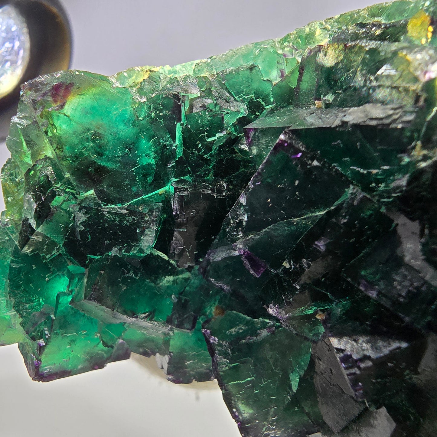Cube de fluorite fantôme parqueté, zonal Okorusu Namibie 82*57*47mm 