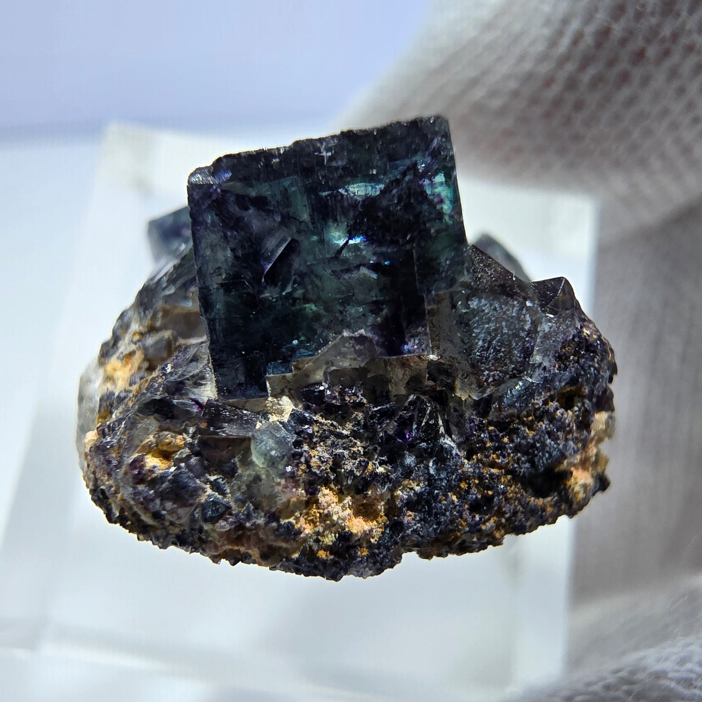 Spécimen rare de cube de fluorite fantôme, vert zonal et violet, Okorusu, Namibie, 23 x 21 x 13 mm 