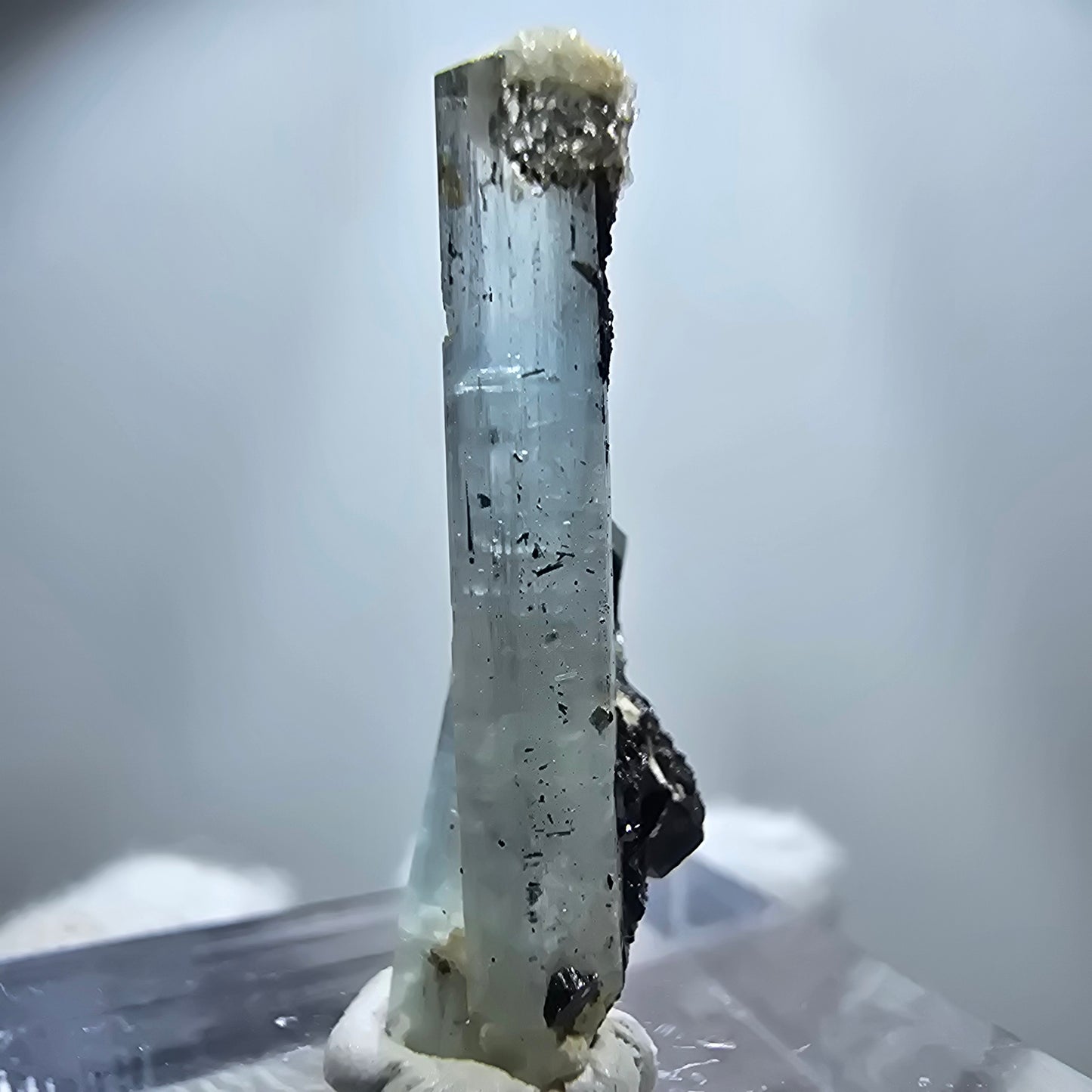 Klare Aquamarin XX Stufe, blau Erongo, Namibia 25*9*7mm